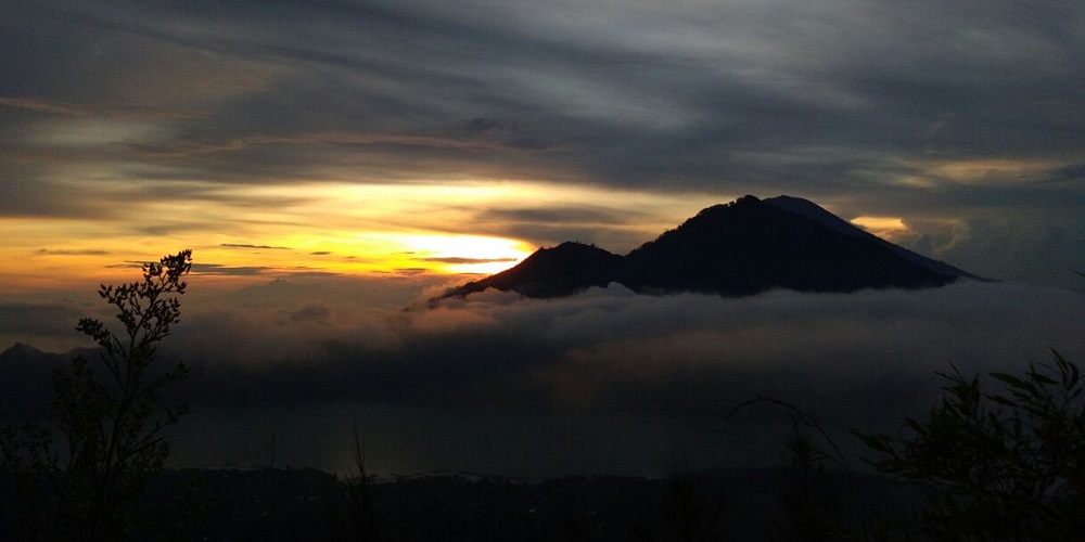 Paket Bali Petualangan Tour | Wisata Trekking Gunung Batur